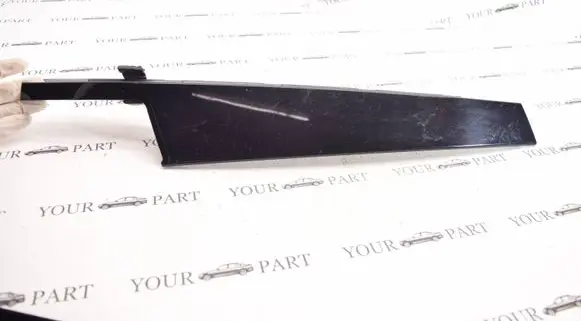 BMW X1 F48 F49 (B) pillar trim (top) 7349651