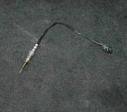 BMW 3 F30 F35 F31 Oil temperature sensor 8509963