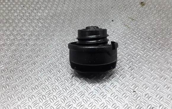 Audi A8 S8 D2 4D Fuel tank filler cap 