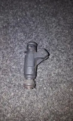 Mercedes-Benz ML W163 Fuel injector 0280155742 a1120780049