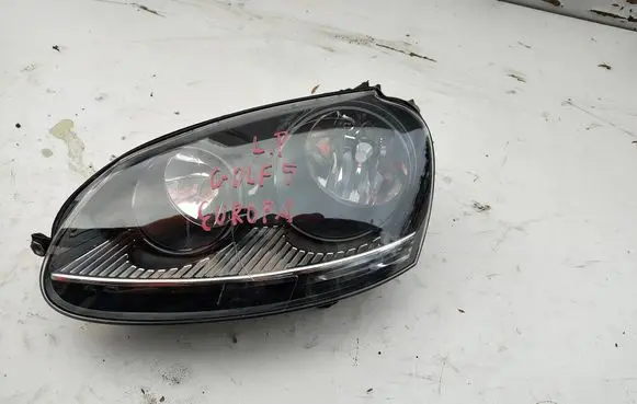 Volkswagen Golf V Headlight/headlamp 