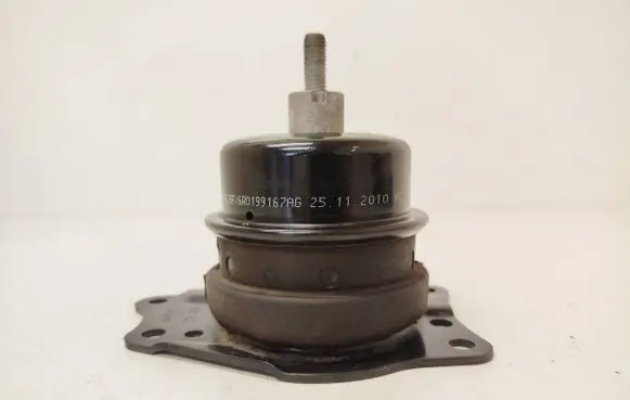 Skoda Roomster (5J) Engine mount bracket 6R0199167AG 6Q0199262BF