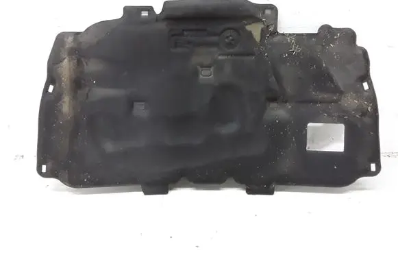 Engine bonnet/hood sound/heat insulation