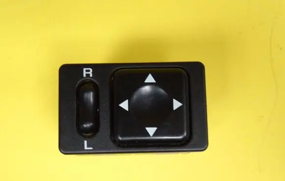 Subaru Impreza III Wing mirror switch