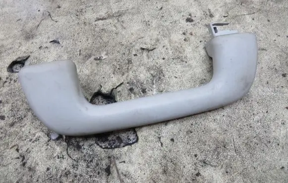 Toyota Avensis T270 Front interior roof grab handle KRIS235789