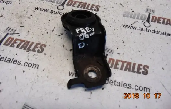 Radiator mount bracket