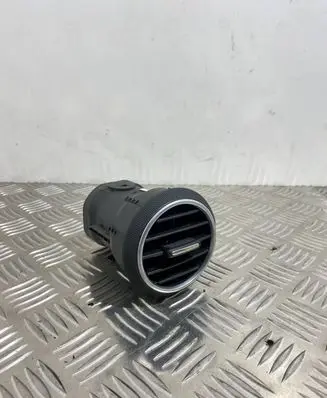 Audi A3 S3 8P Dashboard side air vent grill/cover trim 8P0820901A