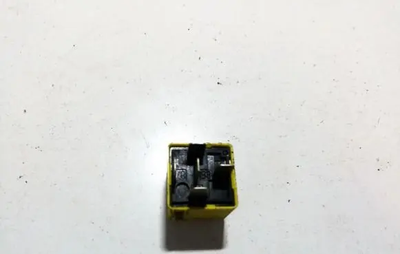 BMW 5 E34 Other relay 61311378301 601576