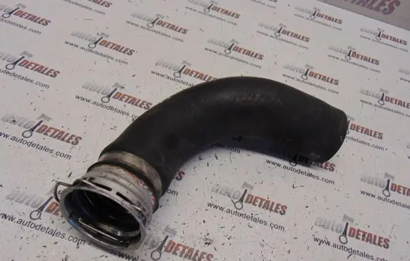 Toyota Avensis T270 Intercooler hose/pipe