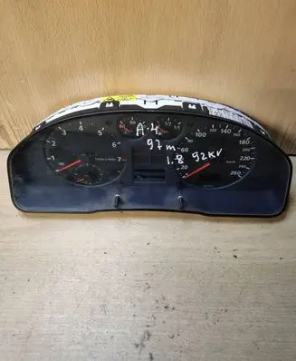 Audi A4 S4 B5 8D Speedometer (instrument cluster) 8D0919233A