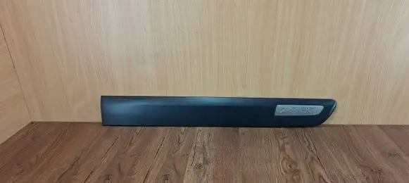 Renault Espace IV Front door trim (molding) 8200095949