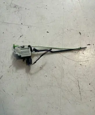 BMW 5 F10 F11 Fuel tank cap lock 4062044218 7228199 20110928