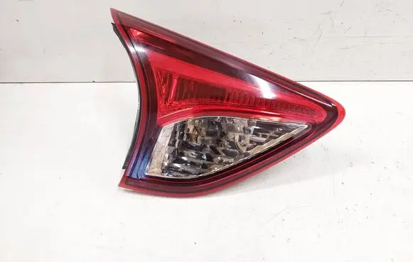 Tailgate rear/tail lights