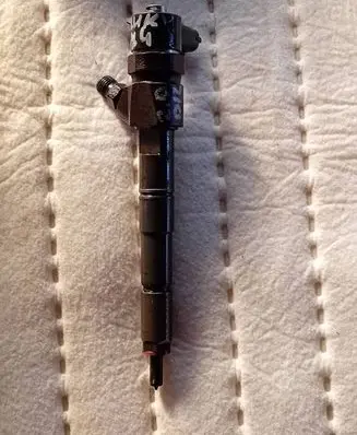 Fiat Sedici Fuel injector 0445110299