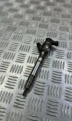 KIA Soul Fuel injector 338002A610