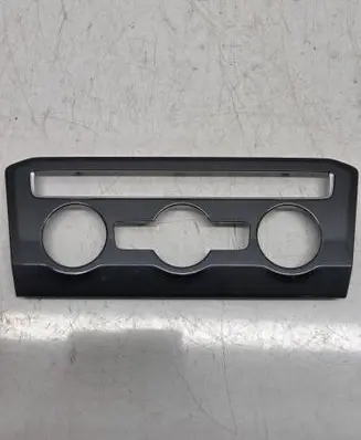 Volkswagen Tiguan Climate control/heater control trim 5NB820073 5441504