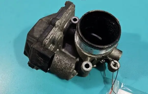 Volkswagen PASSAT B7 Throttle body valve 03L128063R IMPRK1580916