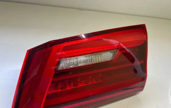 BMW 5 G30 G31 Tailgate rear/tail lights 7376476