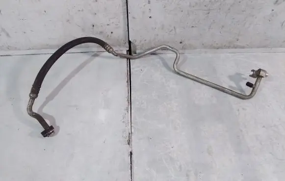 Chrysler Pacifica Air conditioning (A/C) pipe/hose