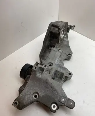 Audi A3 S3 A3 Sportback 8P Generator/alternator bracket 03L903143K