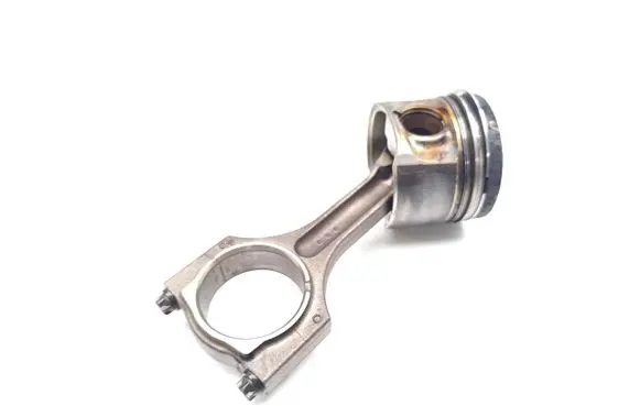 BMW 3 E90 E91 Piston with connecting rod N47D20C