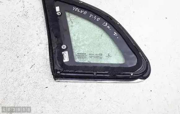 Volvo V40 Rear side window E2T31639 E000255 43R00048