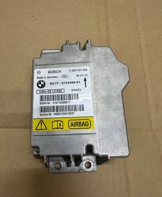 BMW 3 E90 E91 Airbag control unit/module 9110258 0285001532