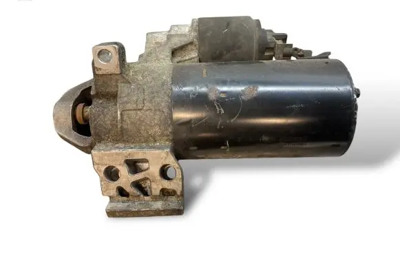 BMW 5 E60 E61 Starter motor 7802508 0001109070