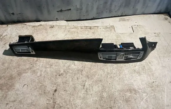 Mercedes-Benz CLS C218 AMG Dashboard glove box trim A2186807371