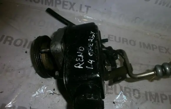 Renault Clio I Power steering pump