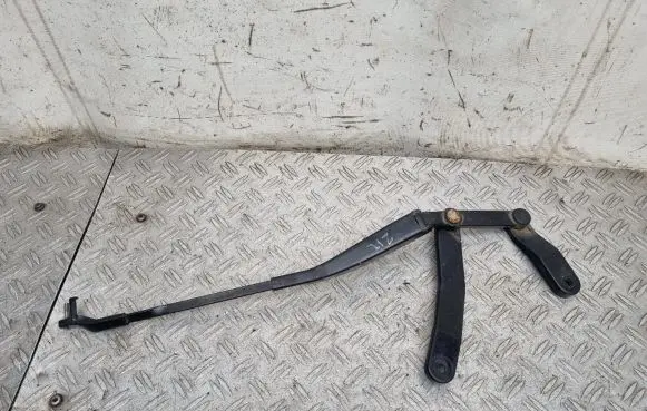 Mercedes-Benz E W212 Front wiper blade arm A2128200944 3392125703