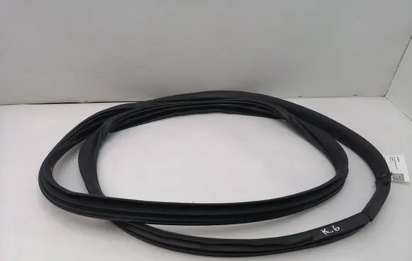 Ford Edge I Rear door rubber seal (on body) 