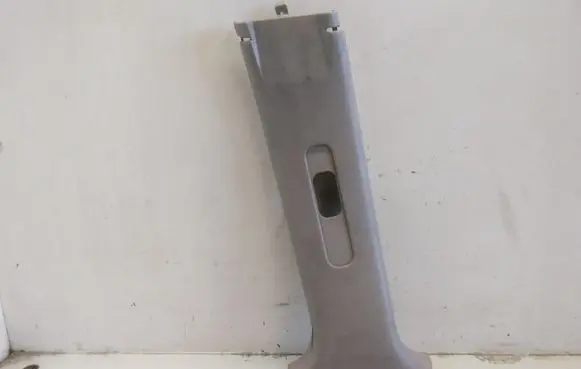 Toyota Yaris (B) pillar trim (top) 731350D020