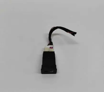Mercedes-Benz Sprinter W907 W910 USB socket connector A2478204102