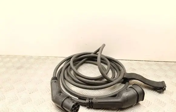 Tesla Model 3 Electric car charging cable H07BZ5F
