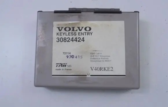 Volvo S40, V40 Other relay 30824424