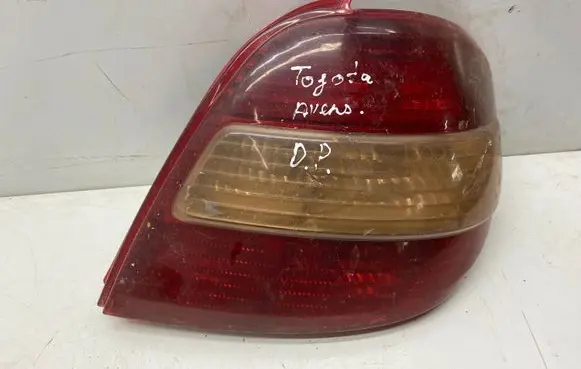 Toyota Avensis T250 Rear/tail lights