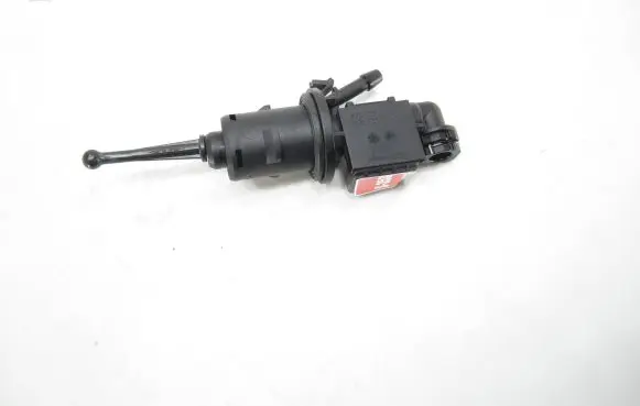 Volkswagen Jetta VI Clutch pedal 1K0721388AA 2352