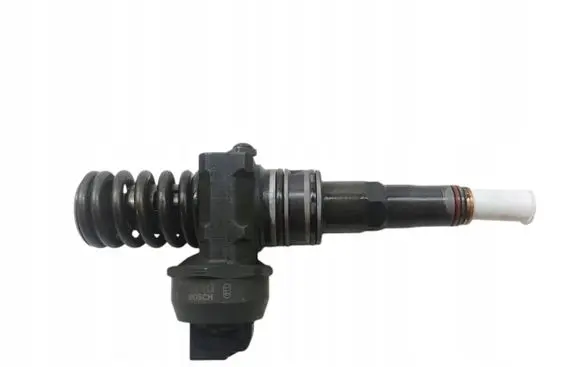 Audi A6 S6 C5 4B Fuel injector 038130073BA