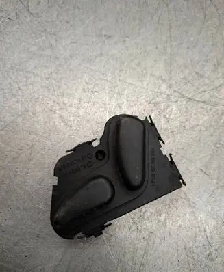 Mercedes-Benz E W212 Seat control switch 2108213851 03463815
