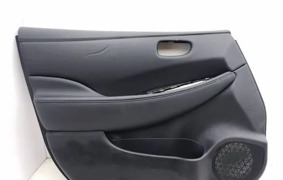 Nissan Leaf II (ZE1) Front door card panel trim 809233NL0A