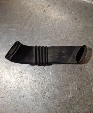 Nissan NV300 Air intake hose/pipe 244936098R 93868645 T11011A150