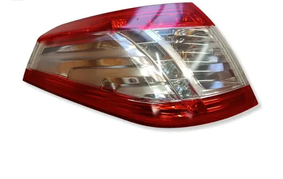 Peugeot 508 Rear/tail lights 9686779580