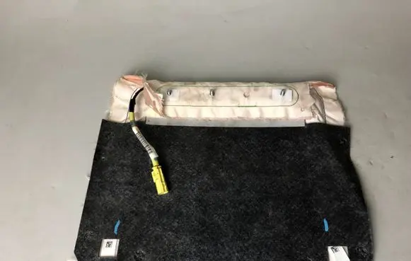 Seat airbag