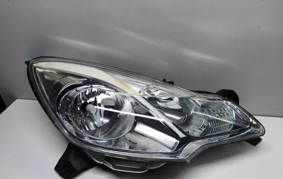 Citroen C3 Headlight/headlamp 9673814380