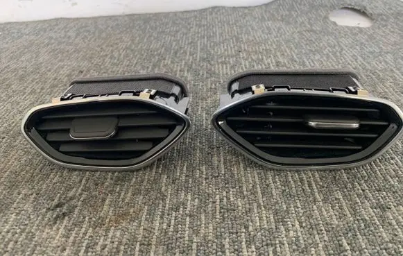 Opel Crossland X Headlights/headlamps set 