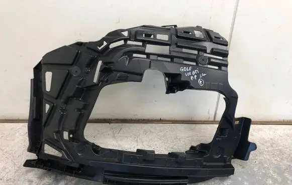 Volkswagen Golf VIII Front bumper mounting bracket 5H0807724FBILI 5H0807724F