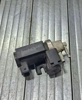 KIA Sorento Turbo solenoid valve 72190316