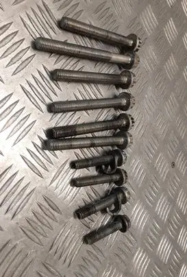 Audi A4 S4 B8 8K Nuts/bolts 