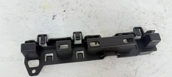 BMW 5 G30 G31 Front bumper mounting bracket 7387342